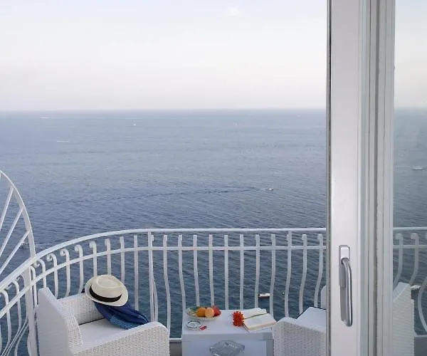 La Ninfa Готель 3*