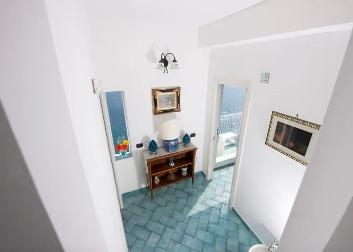 Готель La Ninfa 3*