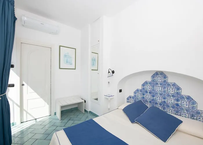 Готель La Ninfa