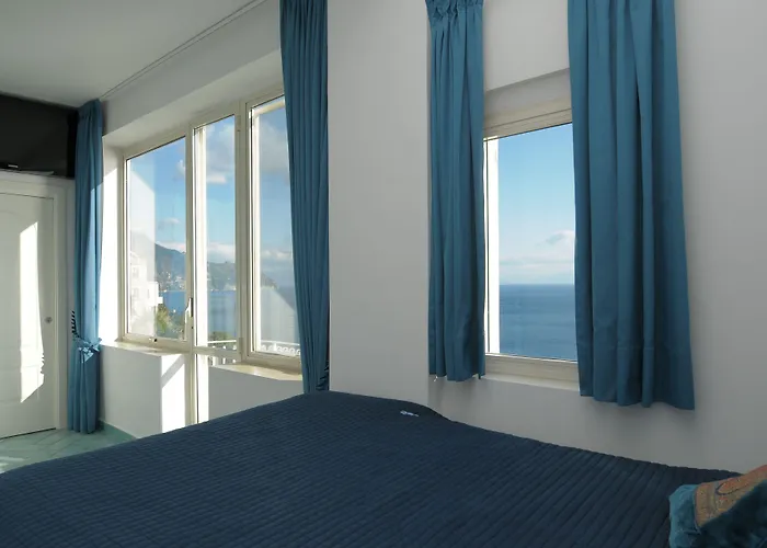 Готель La Ninfa