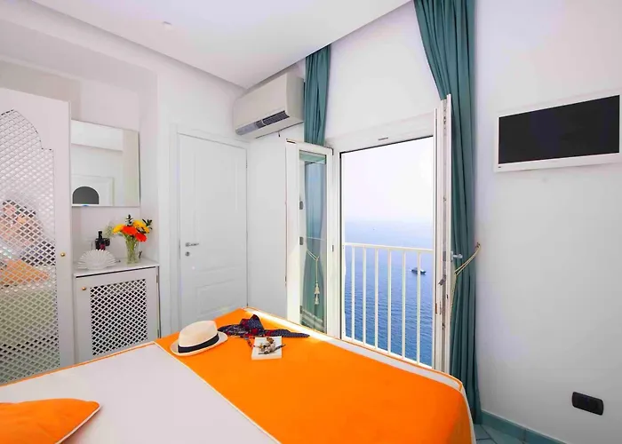 La Ninfa Готель 3*