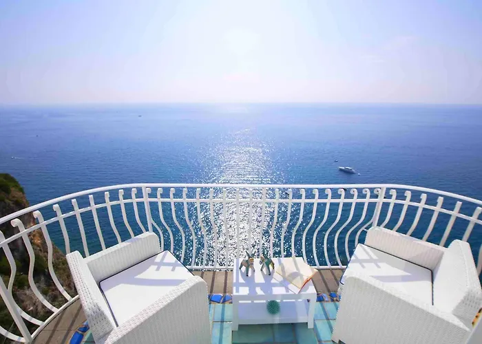 La Ninfa Готель