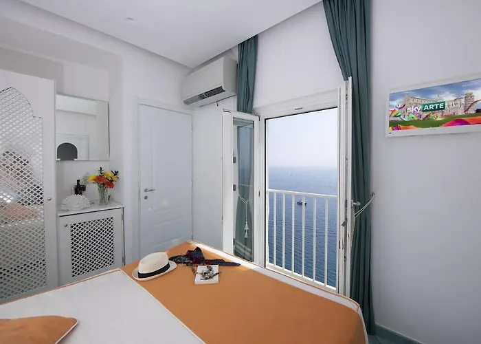 Готель La Ninfa 3*