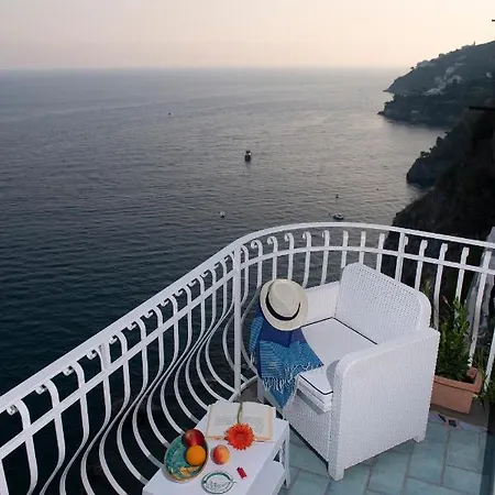 拉宁法酒店 酒店