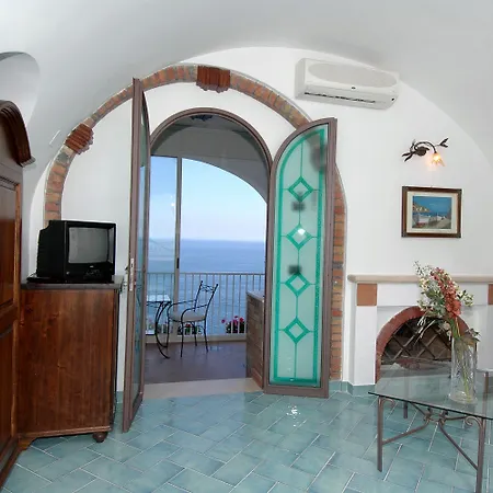 拉宁法酒店 阿马尔菲