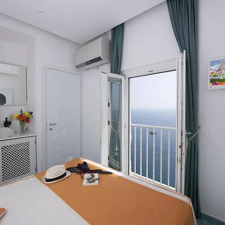 Ξενοδοχείο La Ninfa 3*