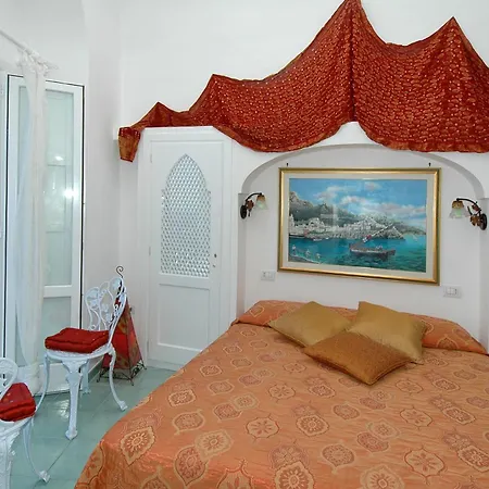 Ξενοδοχείο La Ninfa 3*